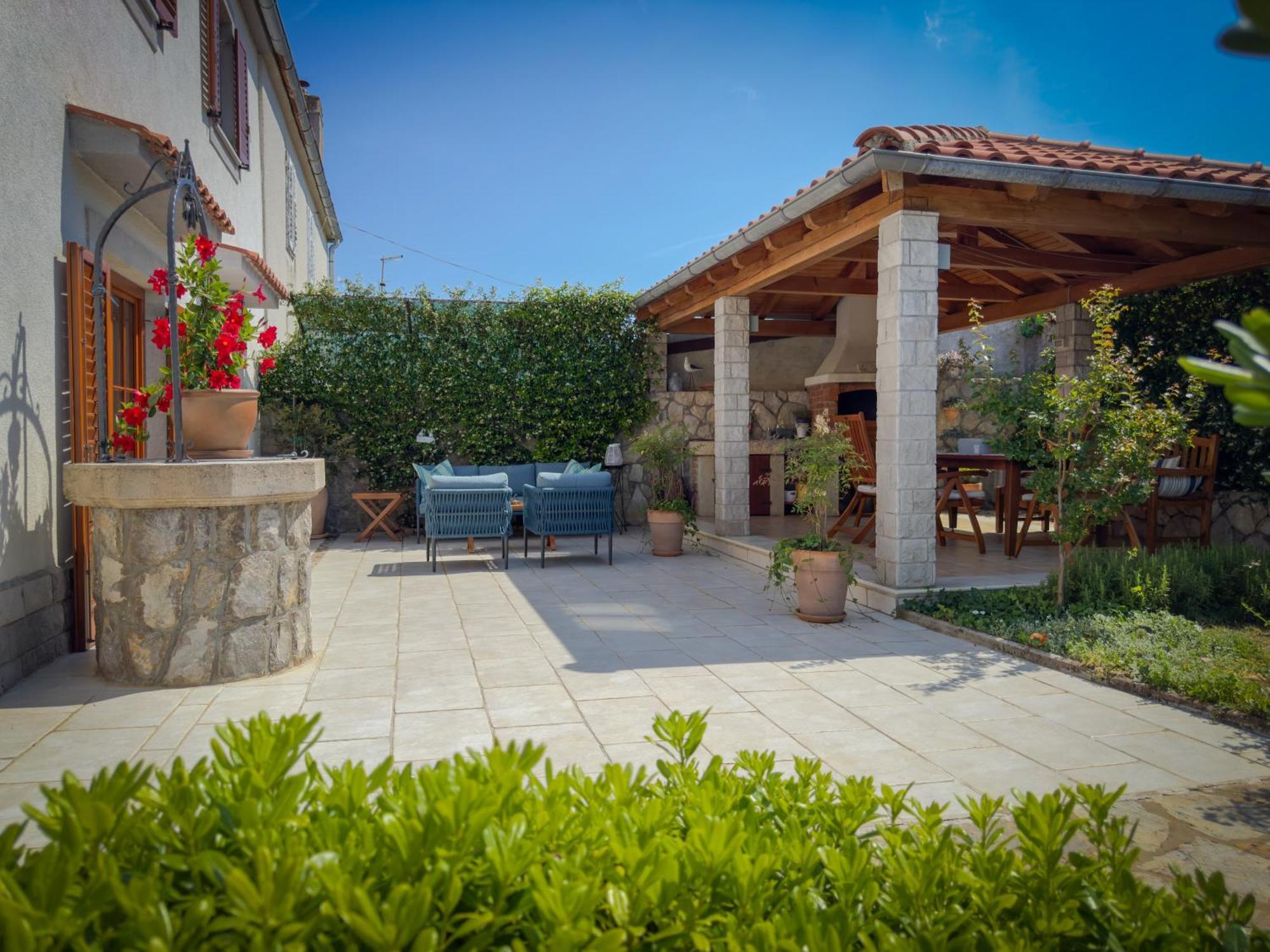 Holiday Home Lavanda Kornić Exteriér fotografie